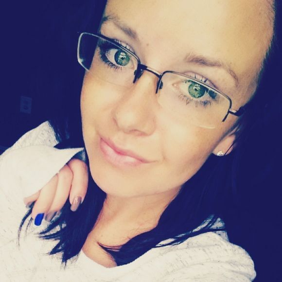 Meet your Posher, Kayla - Picture 1 of 1